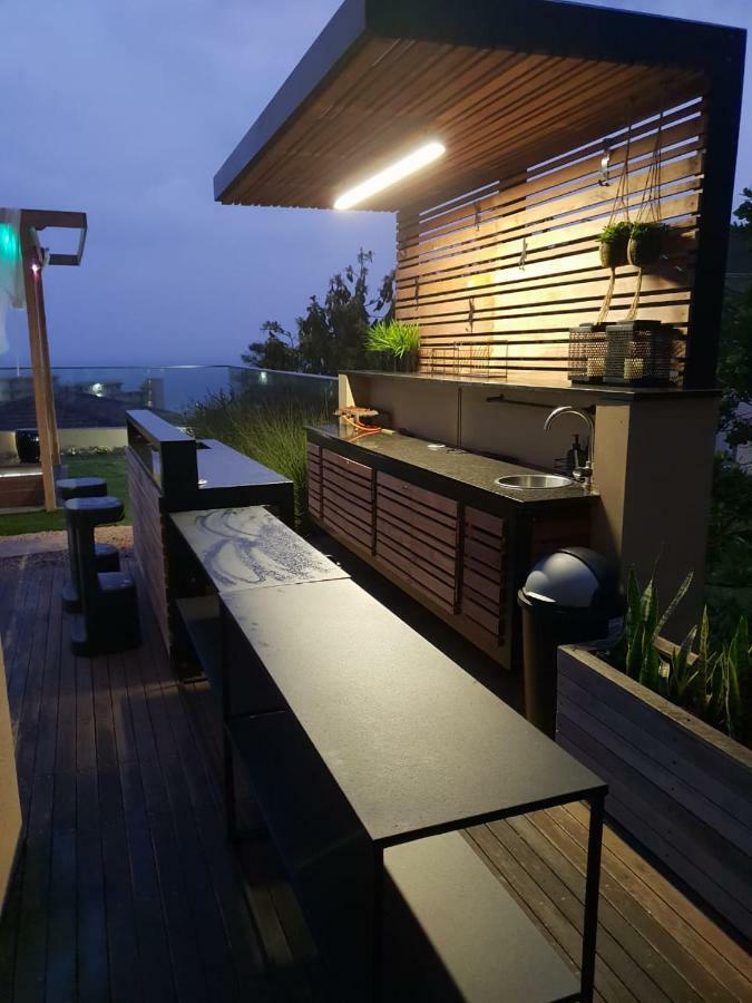 Luxe Life House Holiday home *